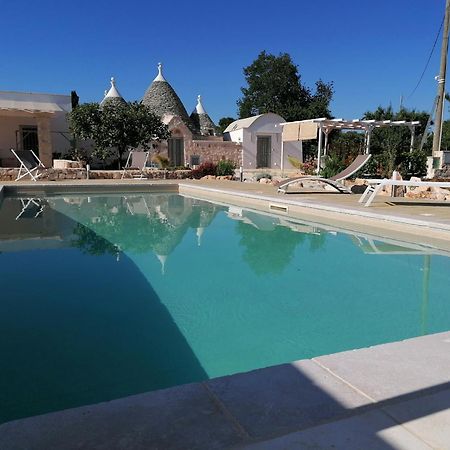 Гостевой дом Trullo Del Sol Челье-Мессапика Экстерьер фото